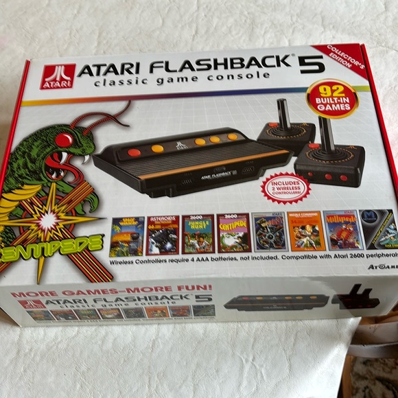 Atari Flashback 5 Collector’s Edition - Picture 1 of 4